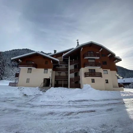 A 750m Du Domaine Skiable Du Linga Avec Balcon Et Parking Prive - Fr-1-693-106